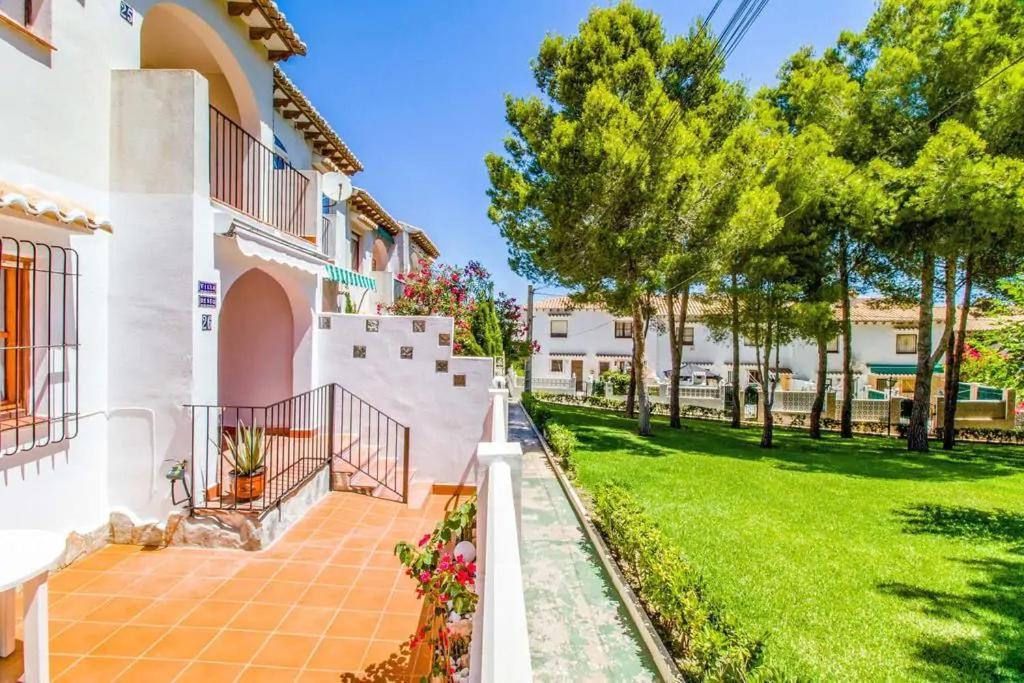 Apartament Casa Del Gato Rojo , Communal Swimming Pool , Terrace With Barbecue Torrevieja Eksteriør billede