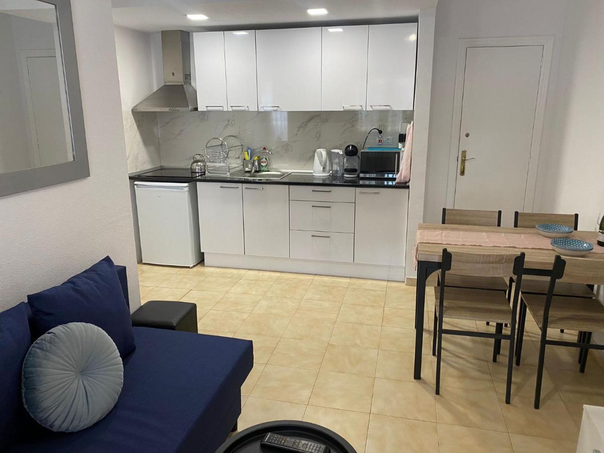 Apartament Casa Del Gato Rojo , Communal Swimming Pool , Terrace With Barbecue Torrevieja Eksteriør billede