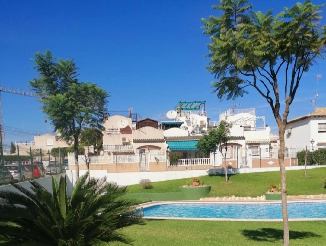 Apartament Casa Del Gato Rojo , Communal Swimming Pool , Terrace With Barbecue Torrevieja Eksteriør billede